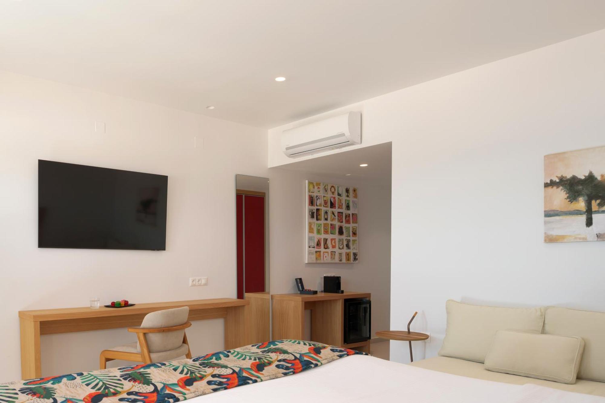 ไฮ บีช โฮเต็ล Hotel มาเลีย ภายนอก รูปภาพ